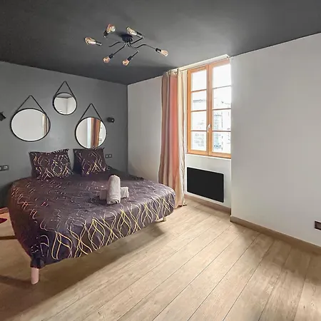 Cosy Avec Baignoire Et Wi-fi * Clermont-Ferrand