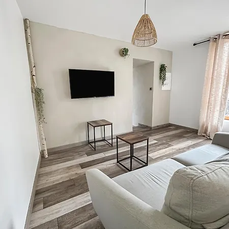 Cosy Avec Baignoire Et Wi-fi * Clermont-Ferrand